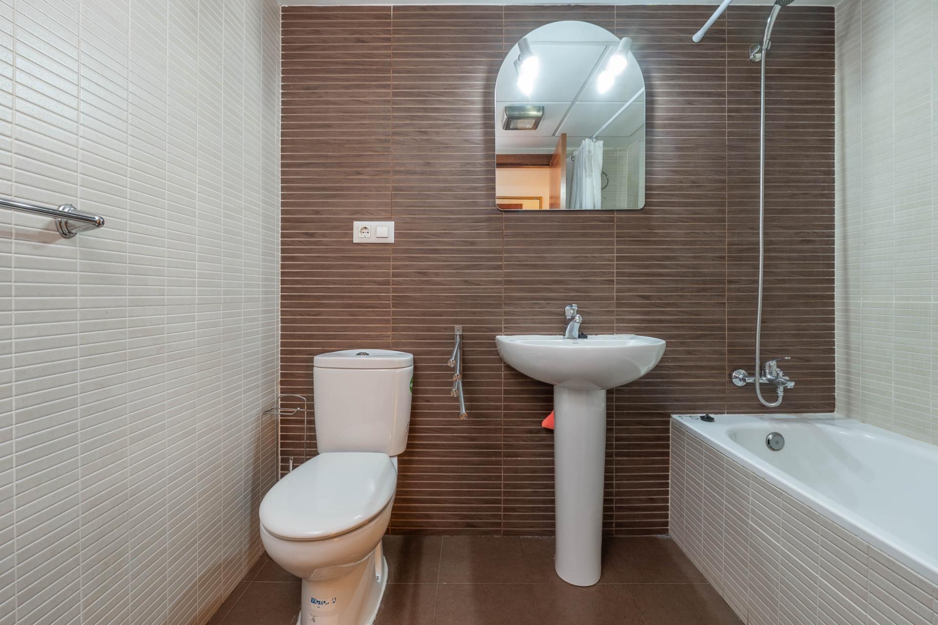 VENTA DE PISO JUNTO AL METRO DE CHURRIANA DE LA VEGA - foto 10