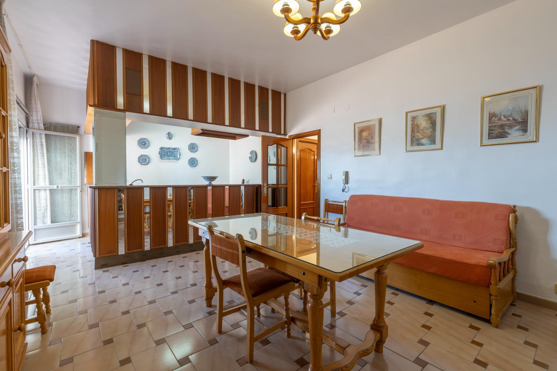 Amplio Pareado en Vega de Granada: Tu Nuevo Hogar Espera por - foto 46
