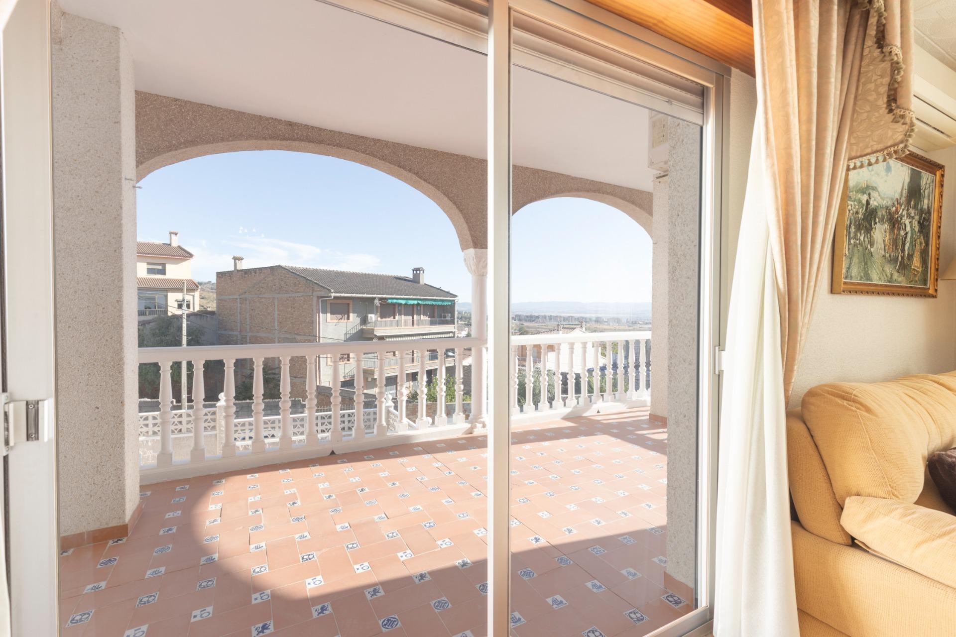 Amplio Pareado en Vega de Granada: Tu Nuevo Hogar Espera por - foto 10