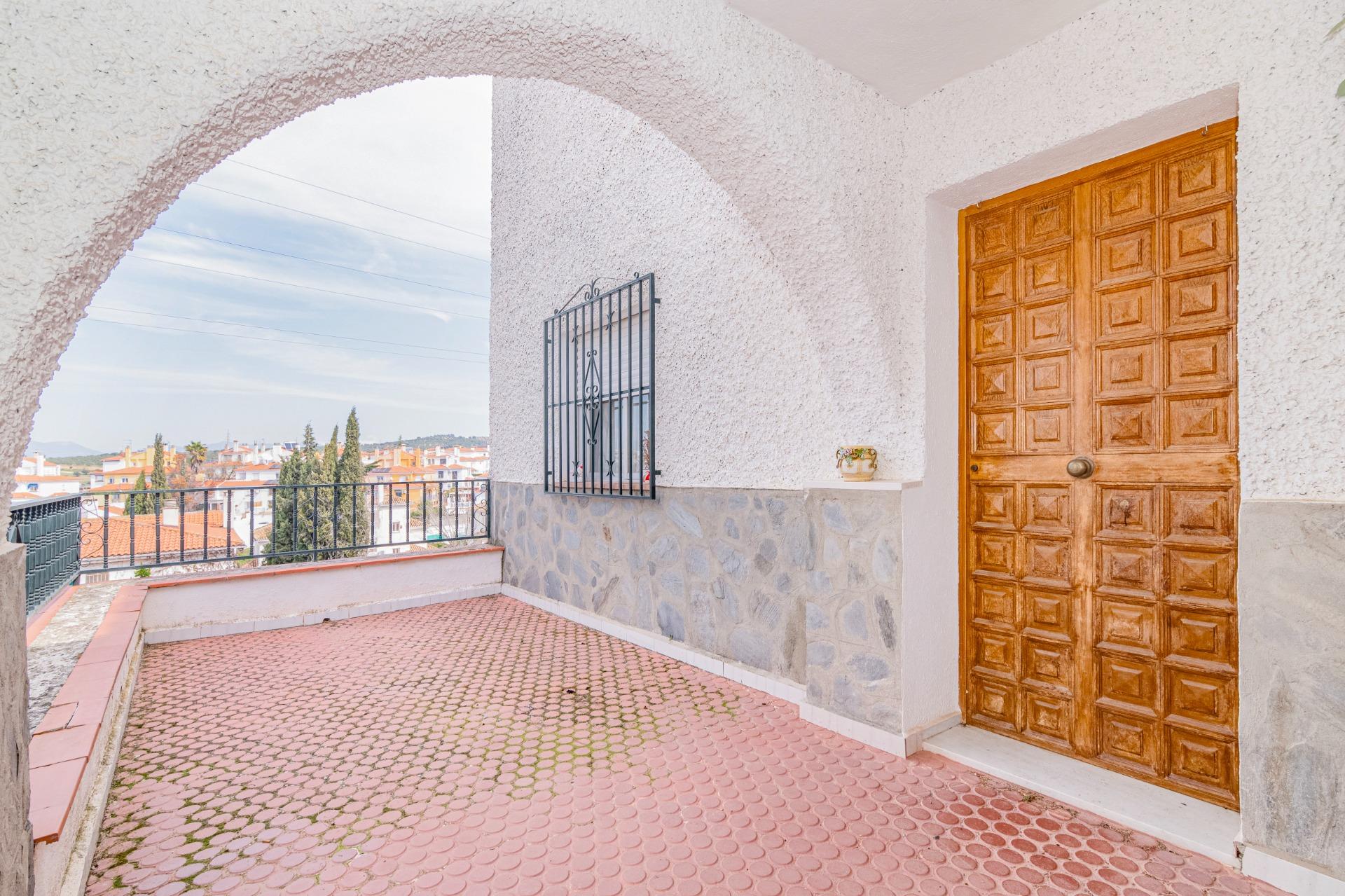 CHALET INDEPENDIENTE CON PISCINA Y PARCELA EN MONTELUZ - foto 42
