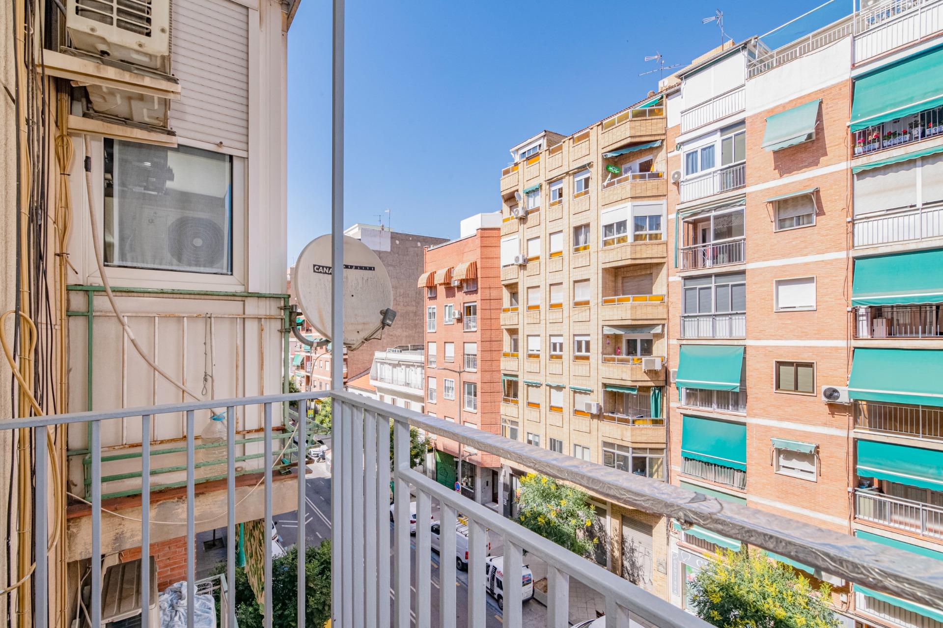 Piso en Calle Arabial - foto 10