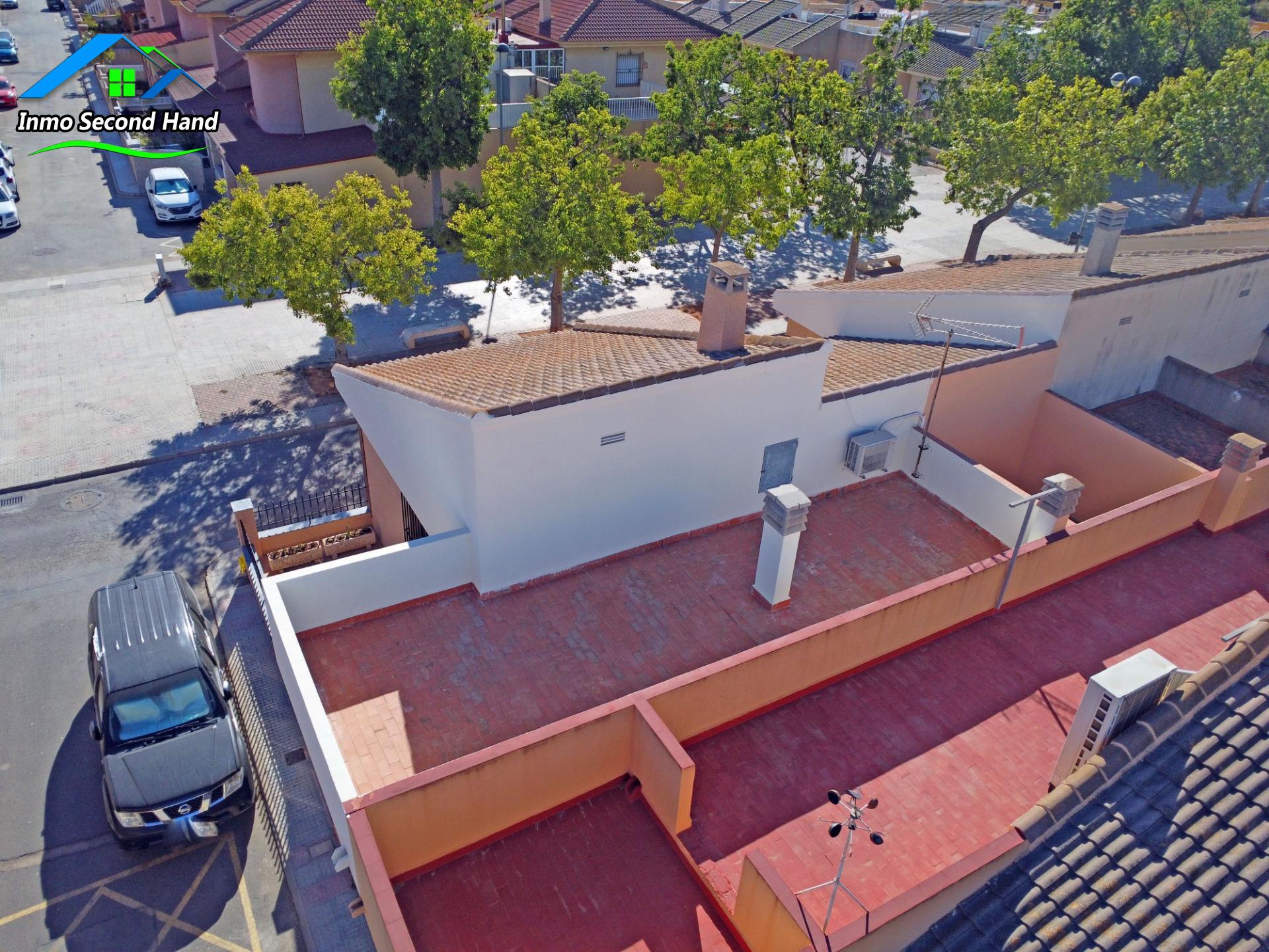PLANTA BAJA CON COCHERA Y TERRAZA SOLO PARA ESTUDIANTES - foto 6