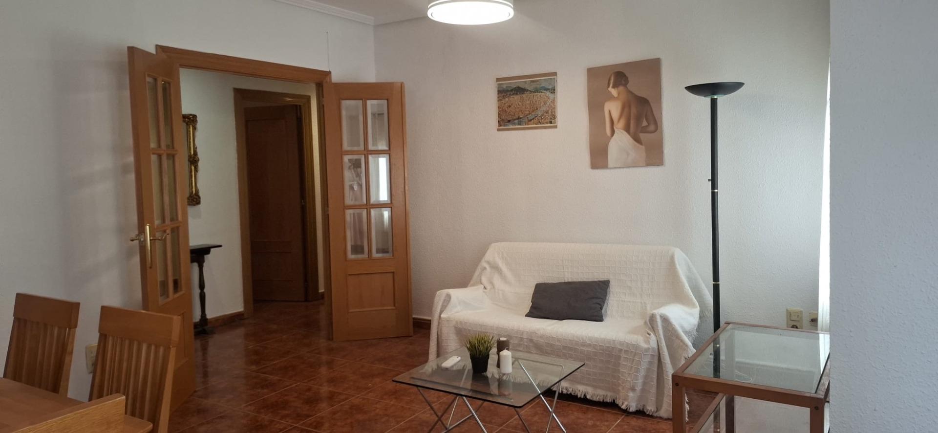 ALQUILER EN EL CENTRO  2  habitaciones - foto 3