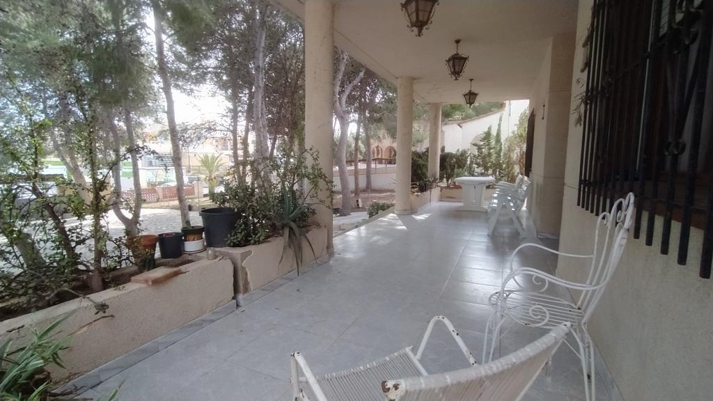 se vende una finca de 2 chaletes en parcela de 1 300 m2 con  - foto 3