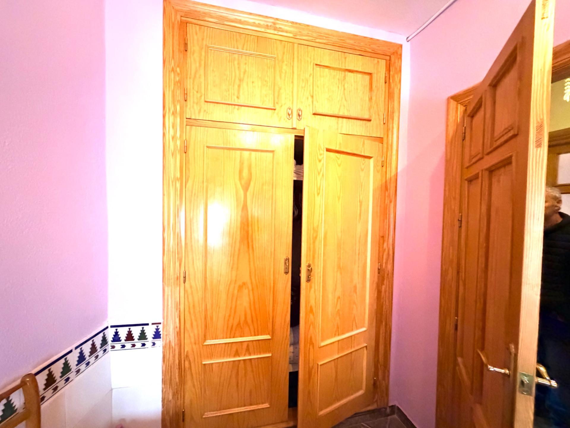 SE VENDE BONITA Y AMPLIA CASA EN CÚLLAR (BAZA) - foto 13