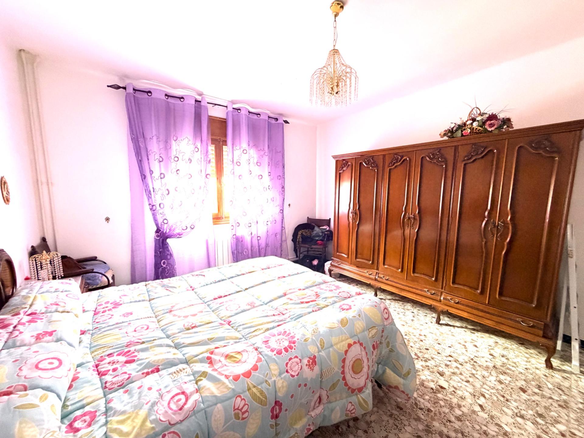 SE VENDE BONITA Y AMPLIA CASA EN CÚLLAR (BAZA) - foto 20