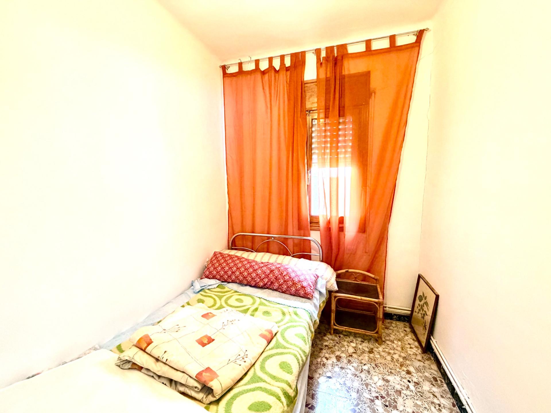 SE VENDE BONITA Y AMPLIA CASA EN CÚLLAR (BAZA) - foto 24