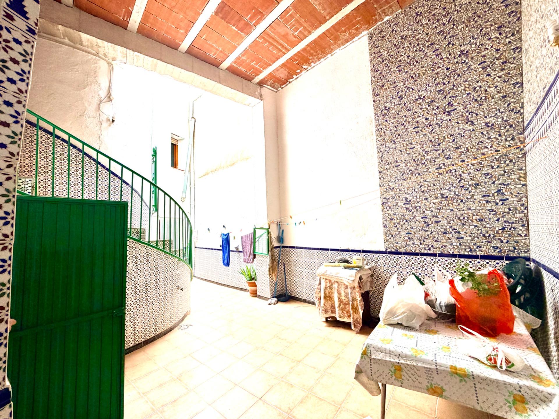 SE VENDE BONITA Y AMPLIA CASA EN CÚLLAR (BAZA) - foto 27