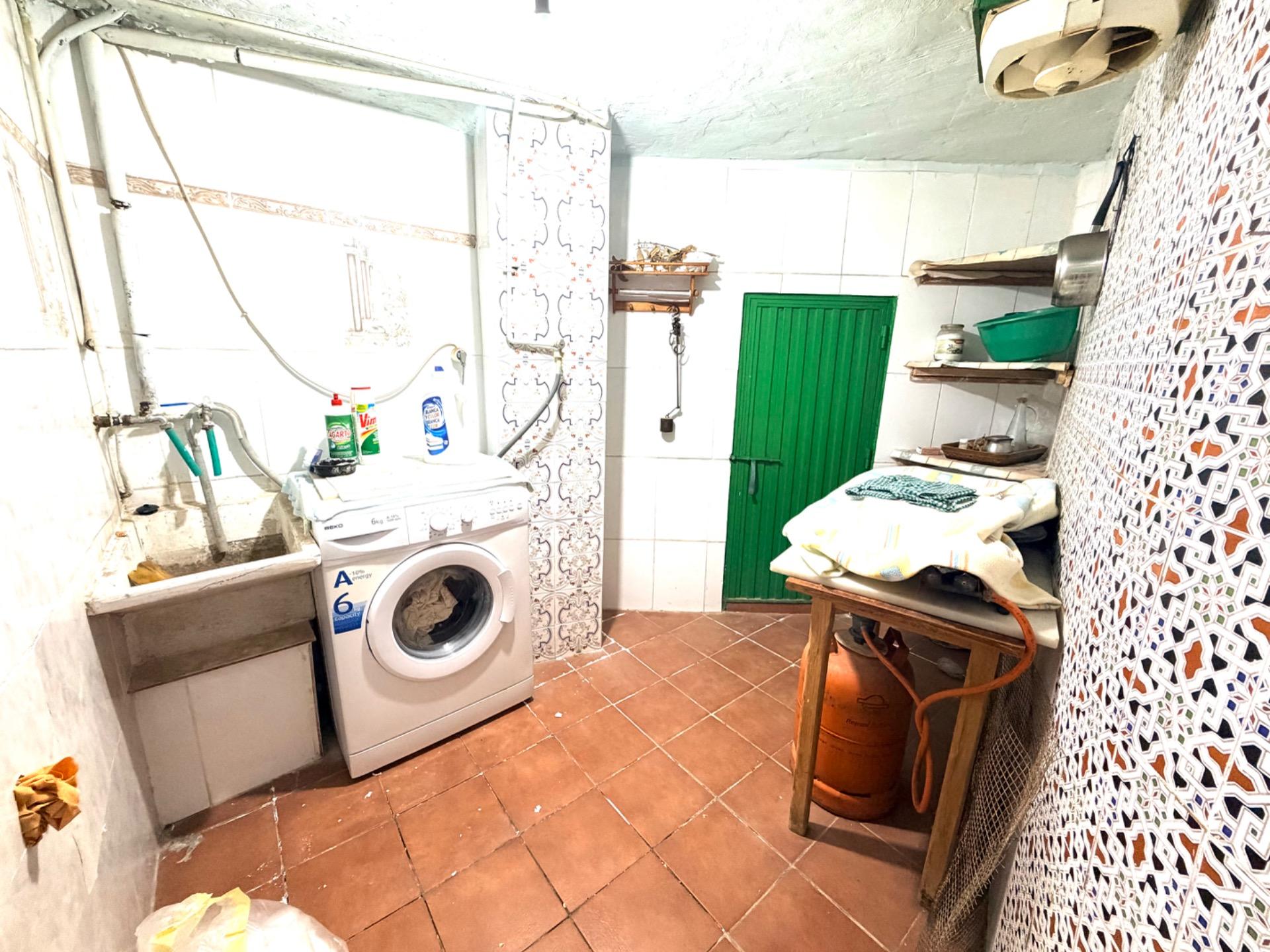 SE VENDE BONITA Y AMPLIA CASA EN CÚLLAR (BAZA) - foto 28