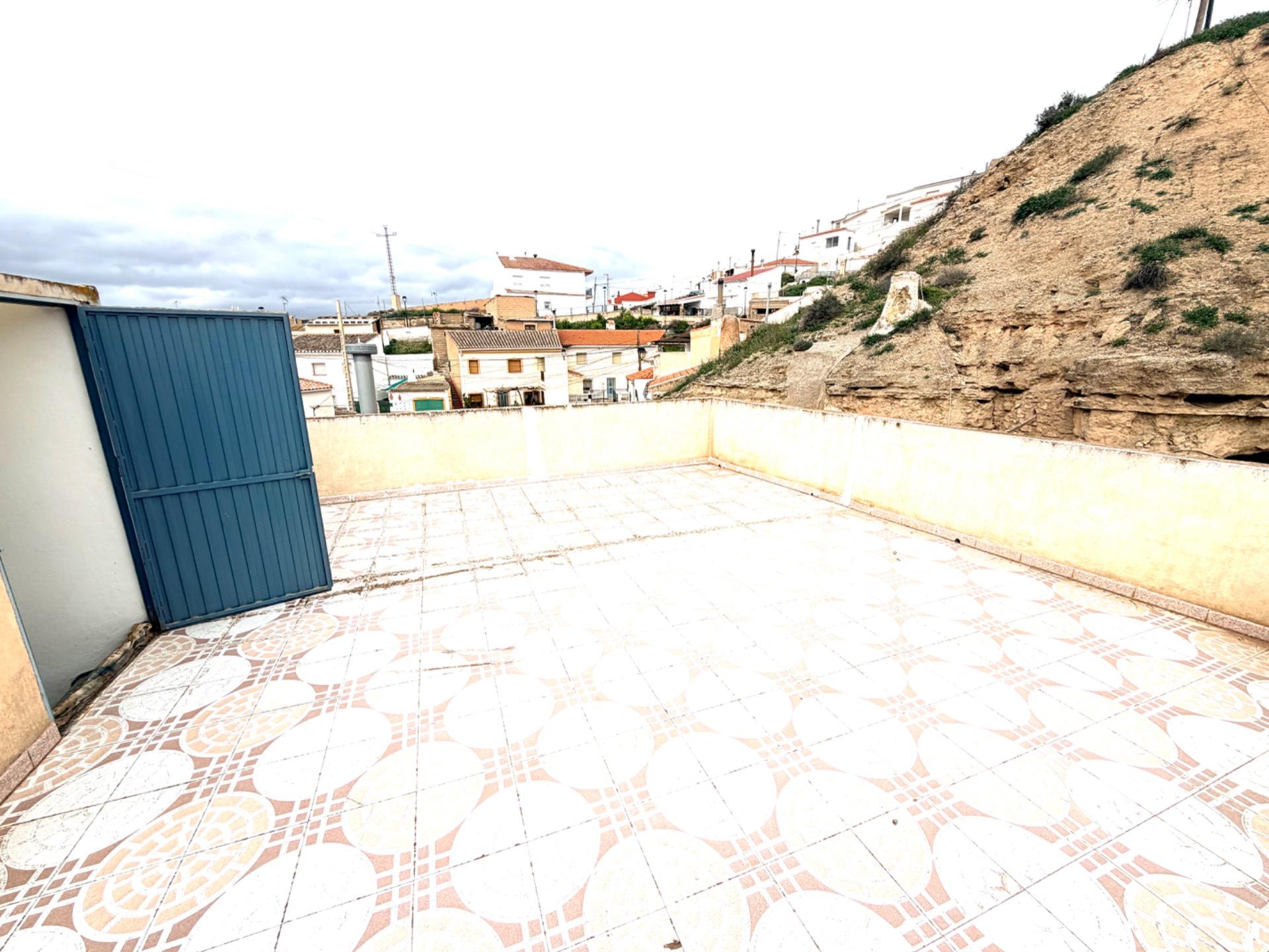 SE VENDE BONITA Y AMPLIA CASA EN CÚLLAR (BAZA) - foto 32