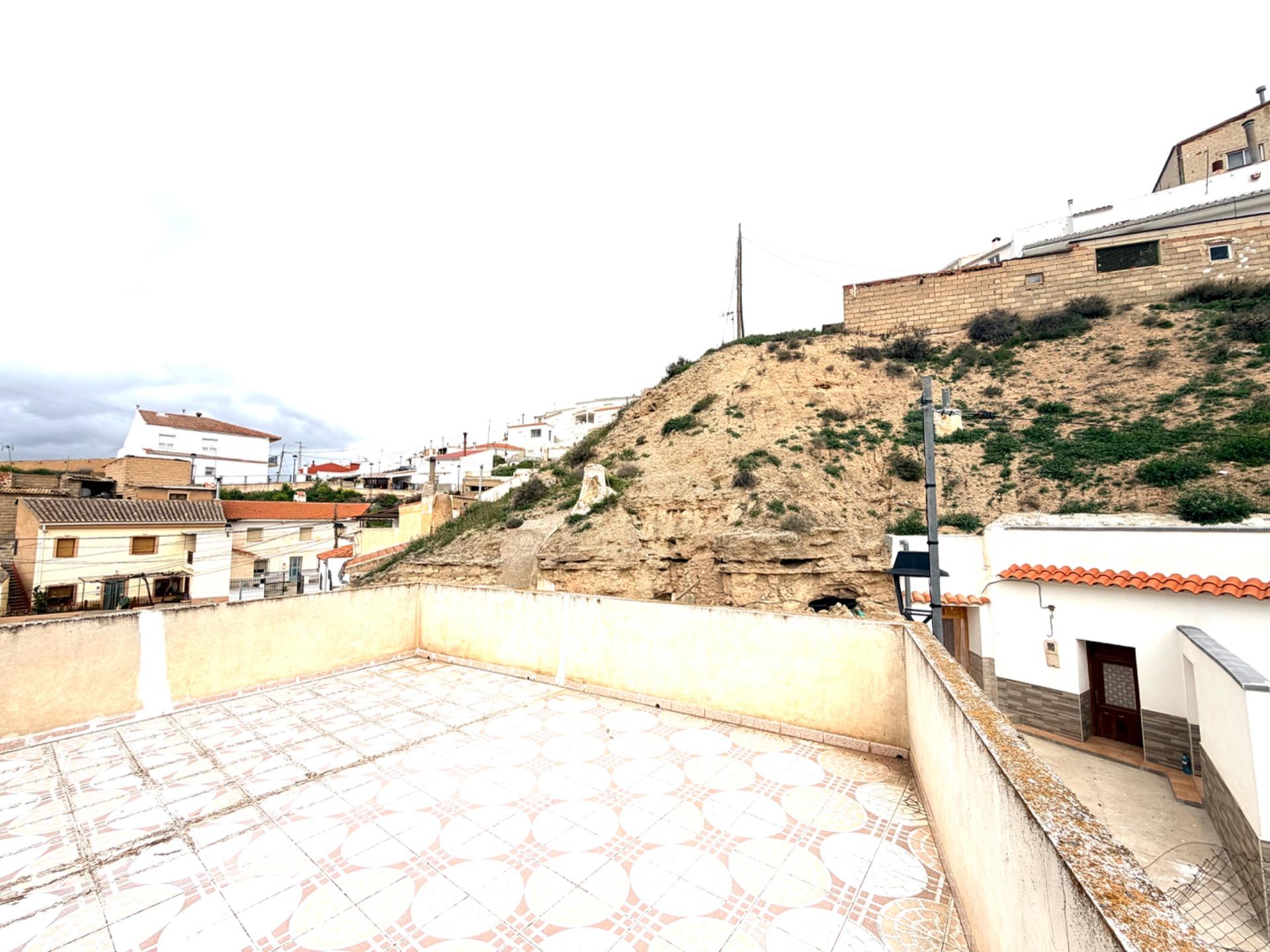 SE VENDE BONITA Y AMPLIA CASA EN CÚLLAR (BAZA) - foto 33