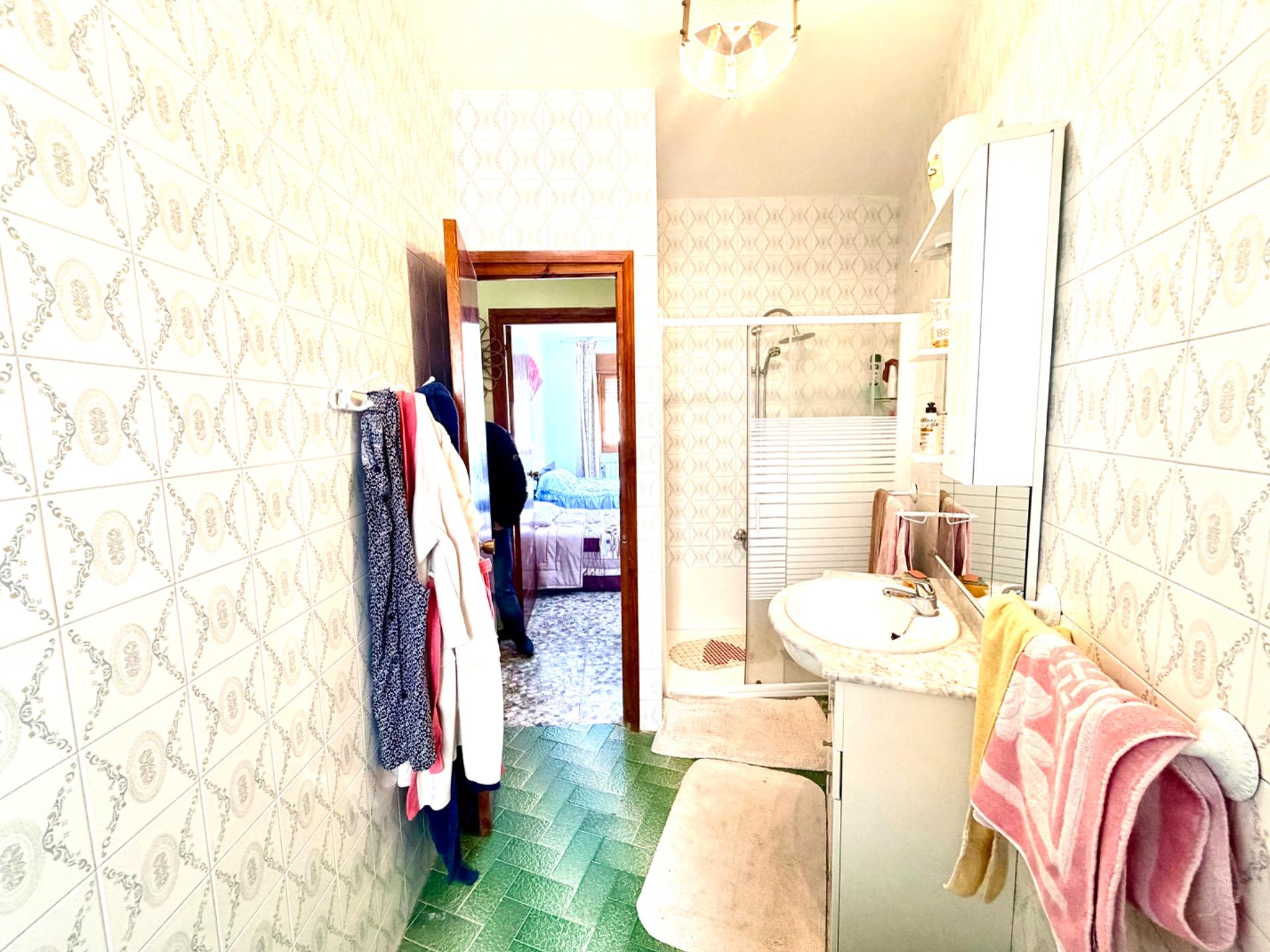 SE VENDE BONITA Y AMPLIA CASA EN CÚLLAR (BAZA) - foto 37