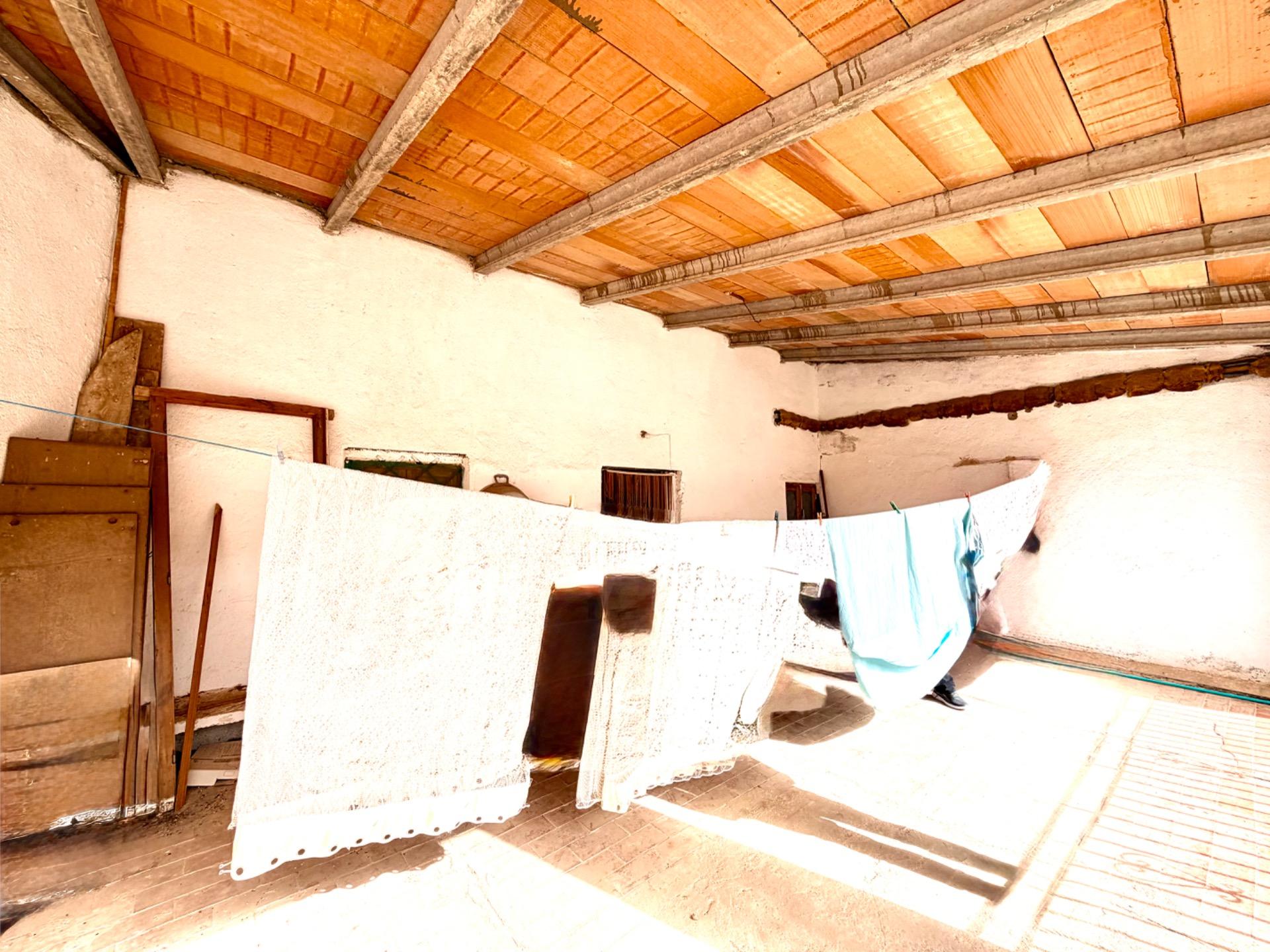 SE VENDE BONITA Y AMPLIA CASA EN CÚLLAR (BAZA) - foto 44