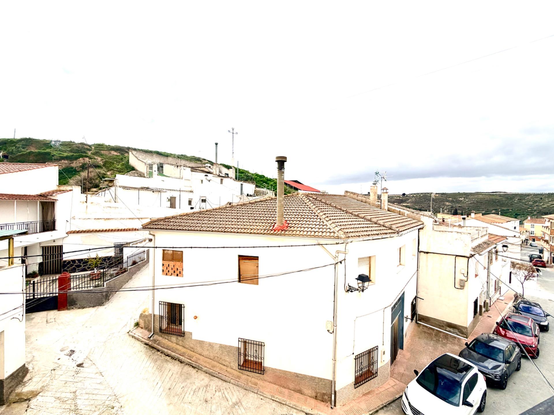 SE VENDE BONITA Y AMPLIA CASA EN CÚLLAR (BAZA) - foto 45