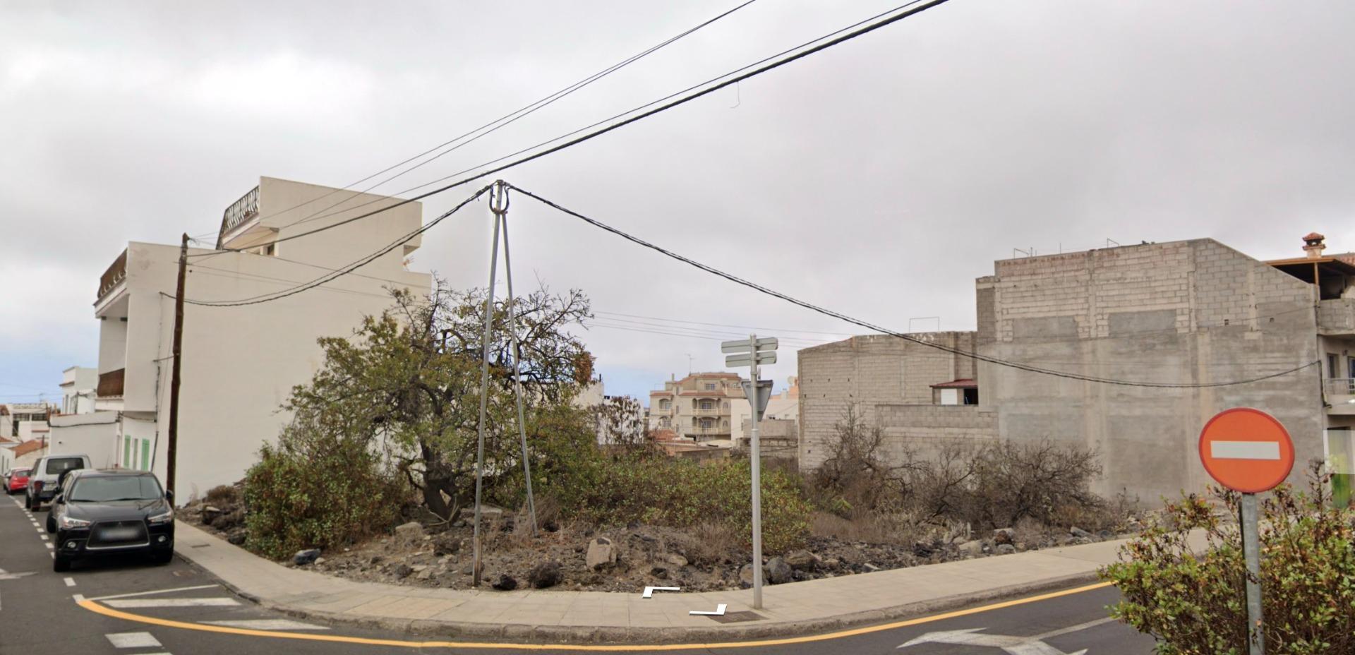 TERRENO URBANO SOLO  PERMUTA EN GUÍA DE ISORA DE 5126 M2 APR