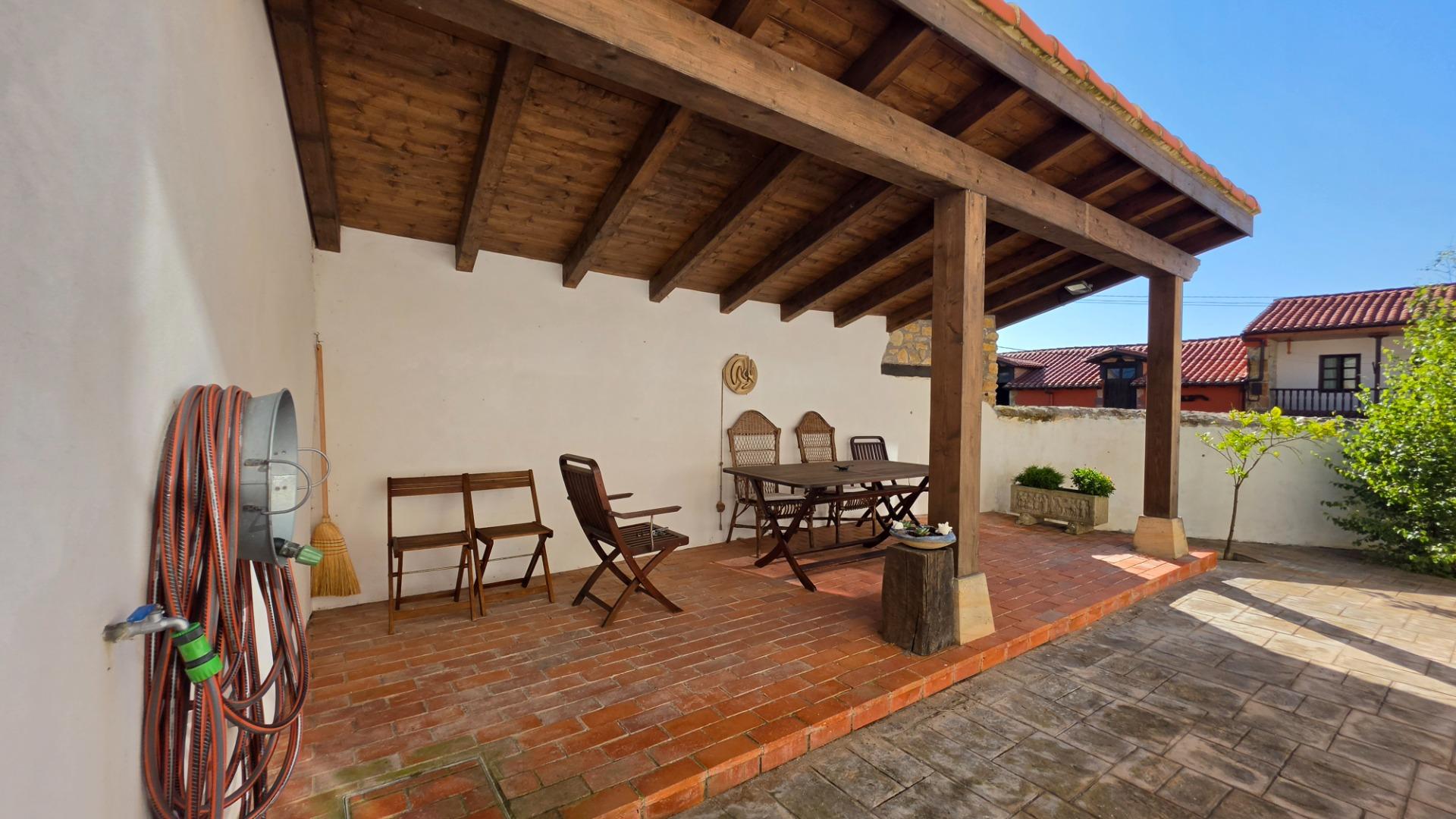 Casona rústica en Ruiloba con vistas al mar: amplitud, carác - foto 5