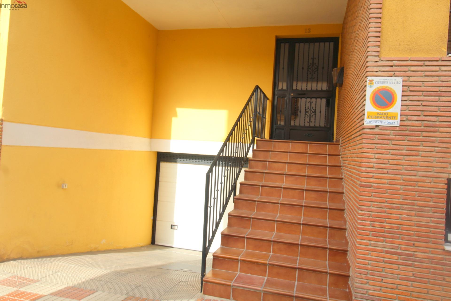 800€ Ático con amplia terraza soleada - foto 36