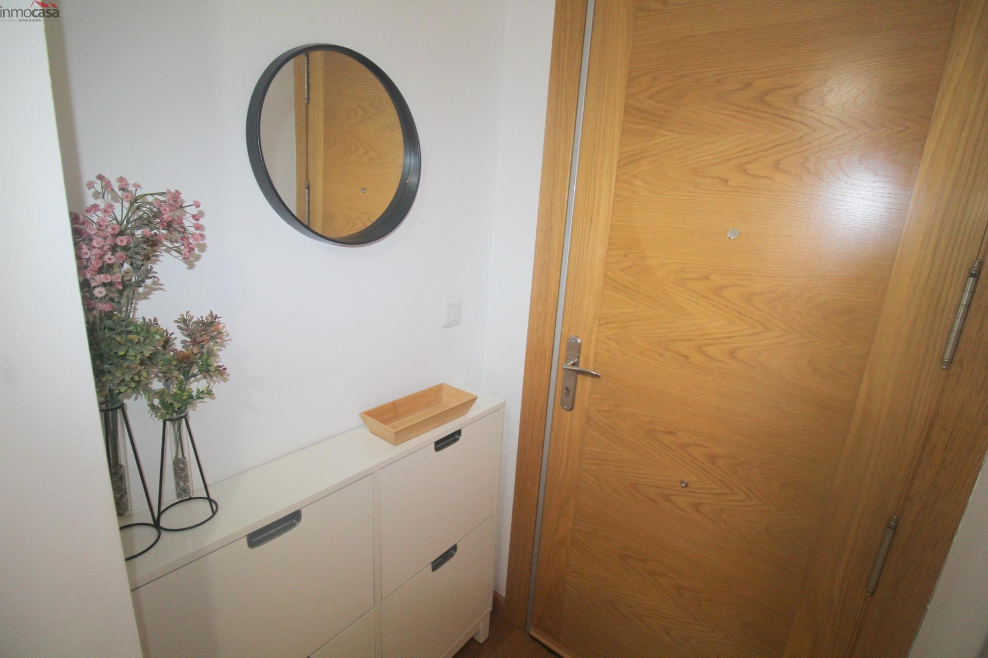 700€  piso de dos dormitorios,,  céntrico en Armilla - foto 6