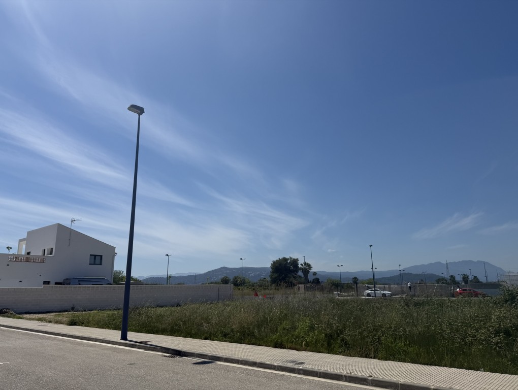 Suelo urbanizable en Venta en Guardamar De La Safor Valencia - foto 4