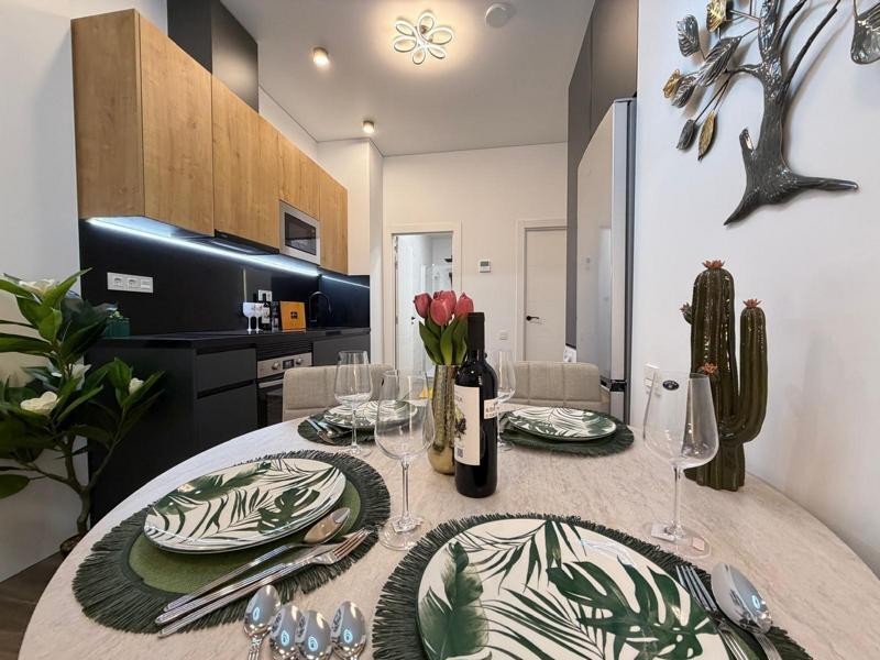 Venta de piso en Torrevieja, de 60m2 con 2 dormitorios y 1 b - foto 5