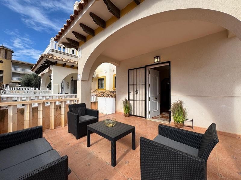 Venta de quad villa en Orihuela costa, de 92m2 con 2 dormito - foto 6