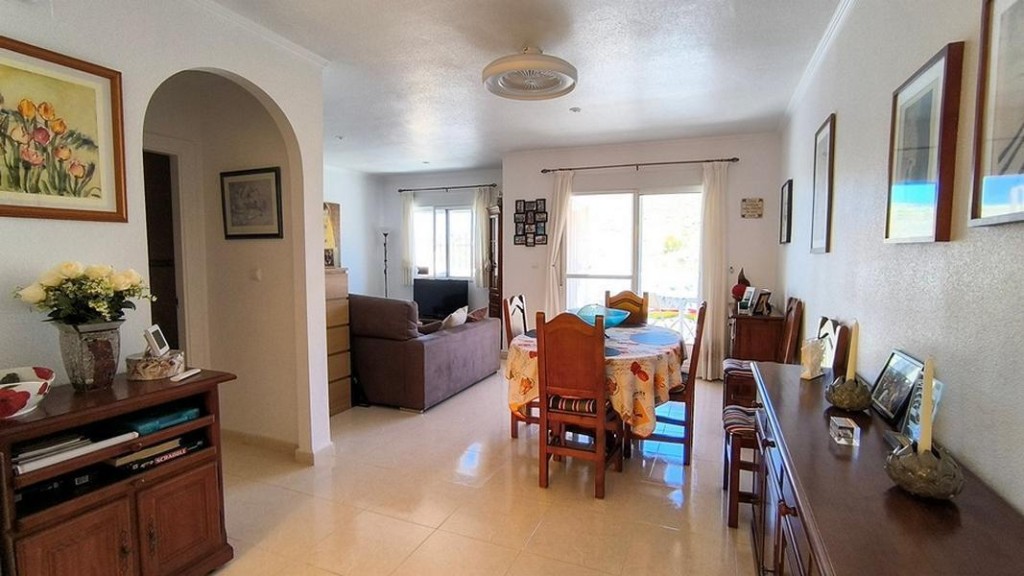 Venta de piso en Benijofar, de 75m2 con 2 dormitorios y 2 ba - foto 14