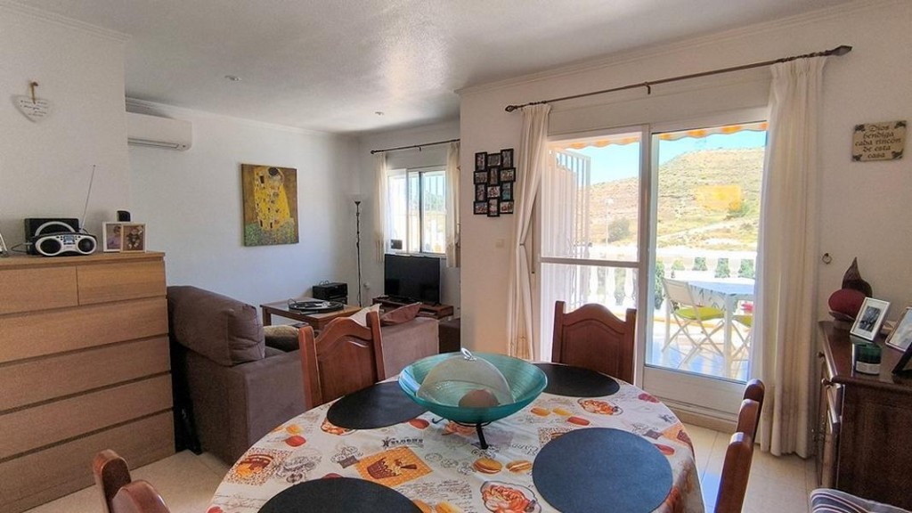 Venta de piso en Benijofar, de 75m2 con 2 dormitorios y 2 ba - foto 16