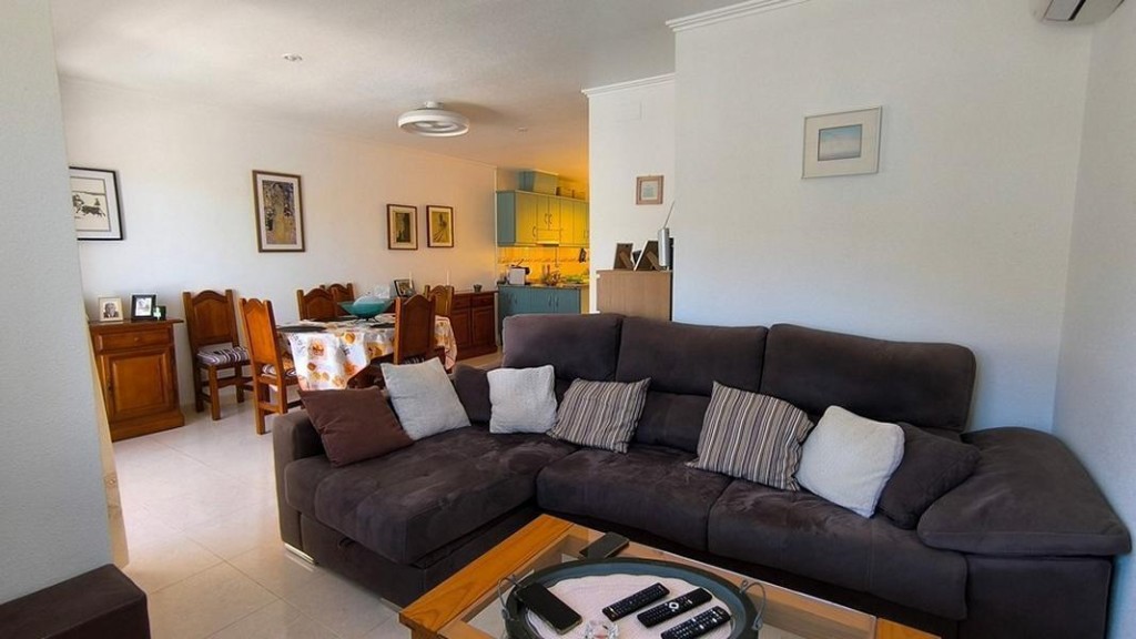 Venta de piso en Benijofar, de 75m2 con 2 dormitorios y 2 ba - foto 18