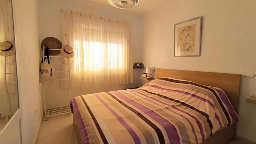 Venta de piso en Benijofar, de 75m2 con 2 dormitorios y 2 ba - foto 19