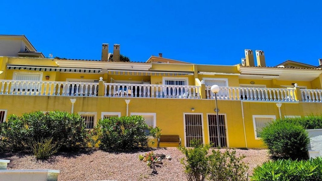 Venta de piso en Benijofar, de 75m2 con 2 dormitorios y 2 ba - foto 5