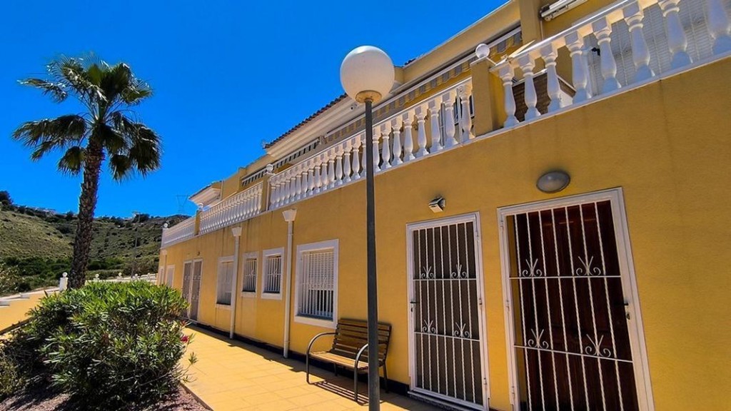 Venta de piso en Benijofar, de 75m2 con 2 dormitorios y 2 ba - foto 8