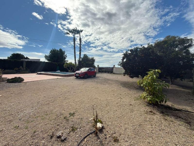 Venta de villa en Catral, de 105m2 con 2 dormitorios y 2 bañ - foto 12