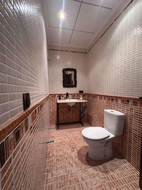 Venta de chalet en Catral, de 700m2 con 6 dormitorios y 4 ba - foto 12