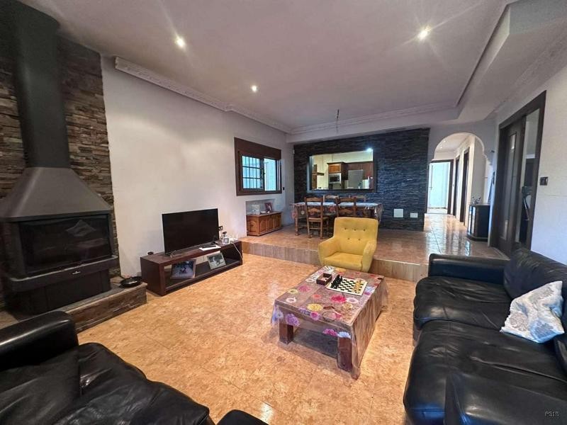 Venta de chalet en Catral, de 700m2 con 6 dormitorios y 4 ba - foto 26