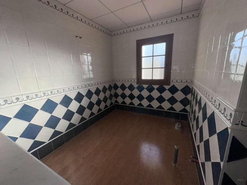 Venta de chalet en Catral, de 700m2 con 6 dormitorios y 4 ba - foto 57