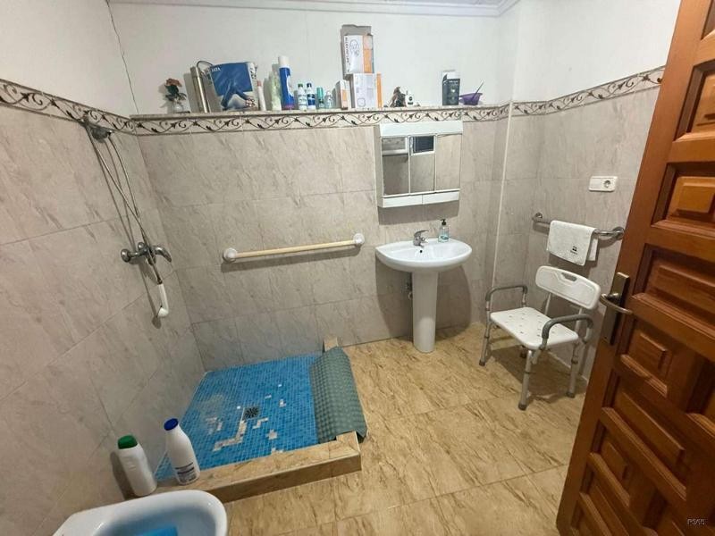 Venta de adosado en Catral, de 500m2 con 5 dormitorios y 2 b - foto 23