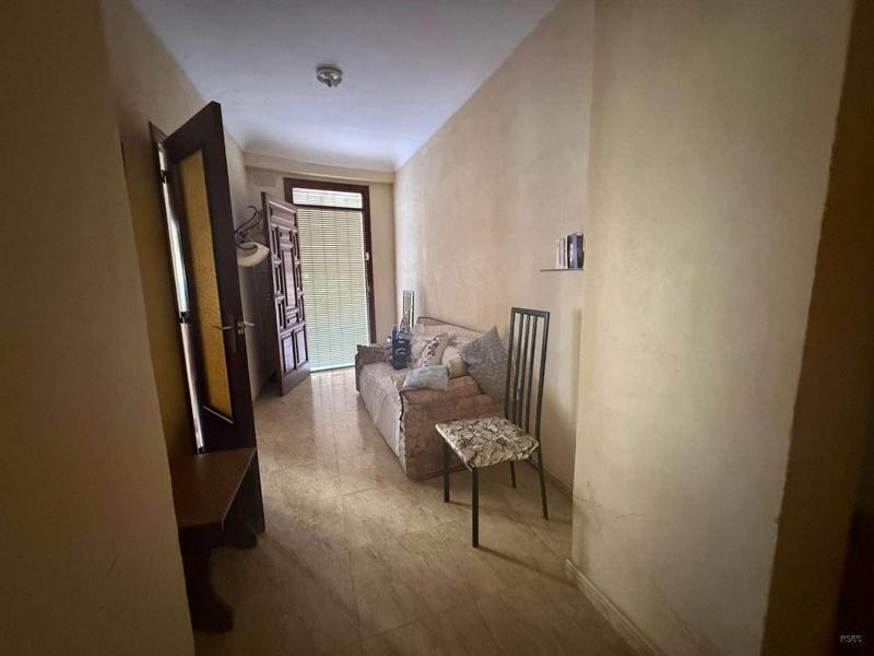 Venta de adosado en Catral, de 500m2 con 5 dormitorios y 2 b - foto 8