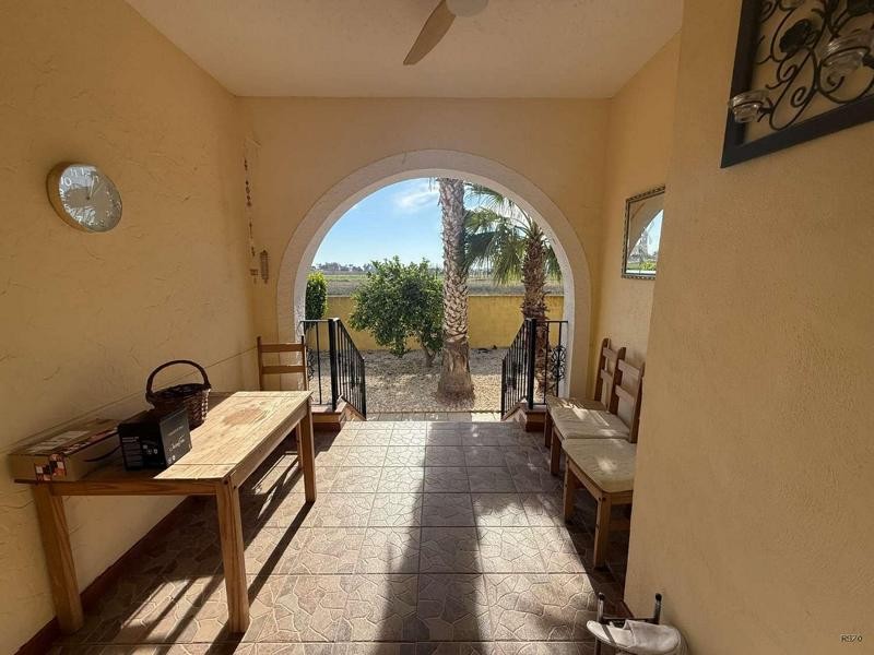 Venta de villa en Catral, de 169m2 con 4 dormitorios y 3 bañ - foto 11