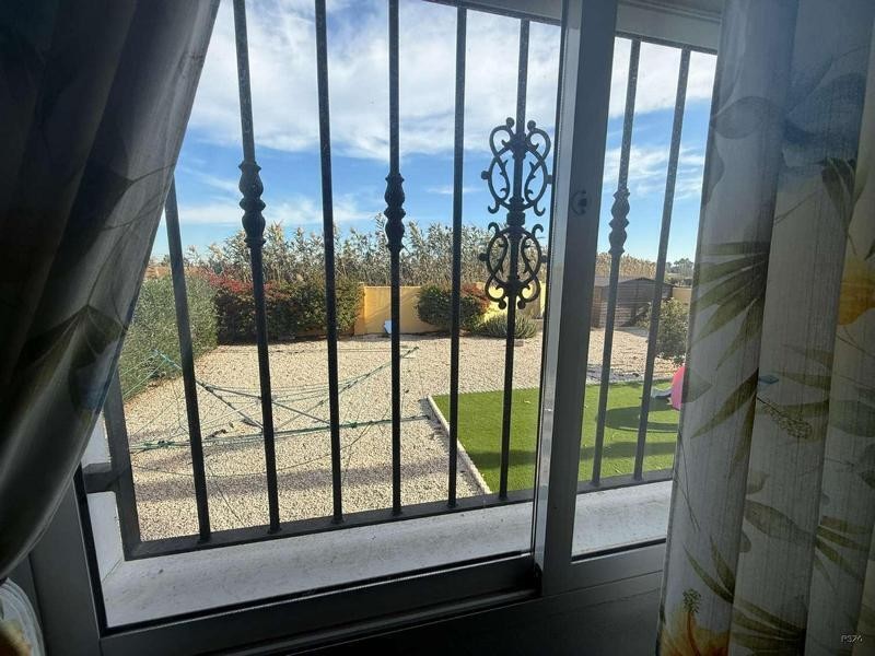 Venta de villa en Catral, de 169m2 con 4 dormitorios y 3 bañ - foto 44