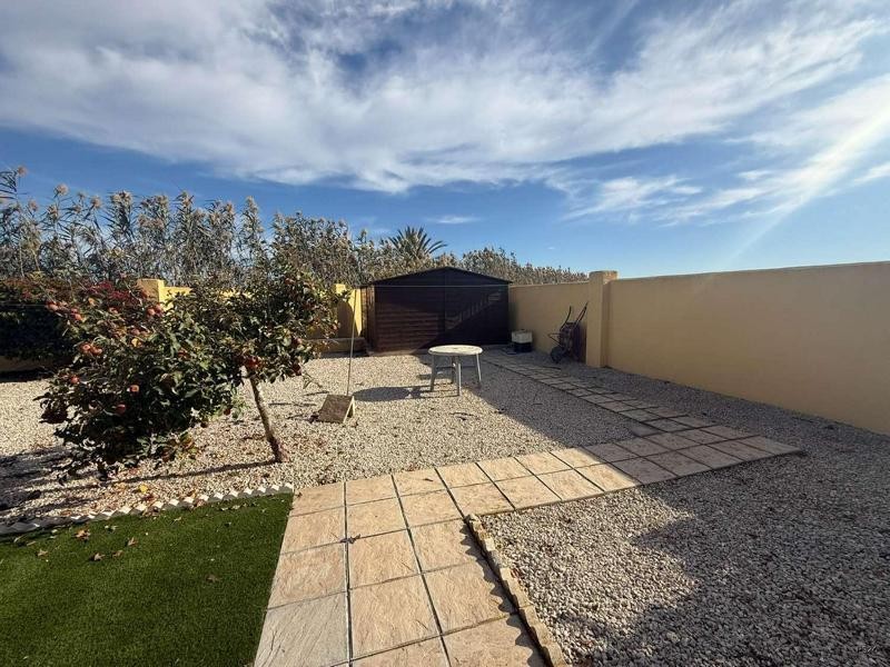Venta de villa en Catral, de 169m2 con 4 dormitorios y 3 bañ - foto 60