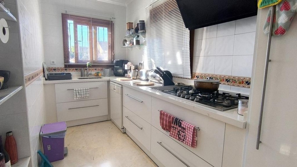 Venta de villa en Algorfa, de 122m2 con 3 dormitorios y 2 ba - foto 13