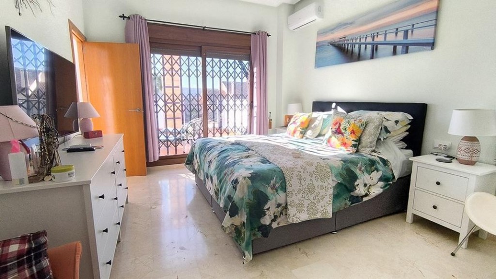 Venta de villa en Algorfa, de 122m2 con 3 dormitorios y 2 ba - foto 24