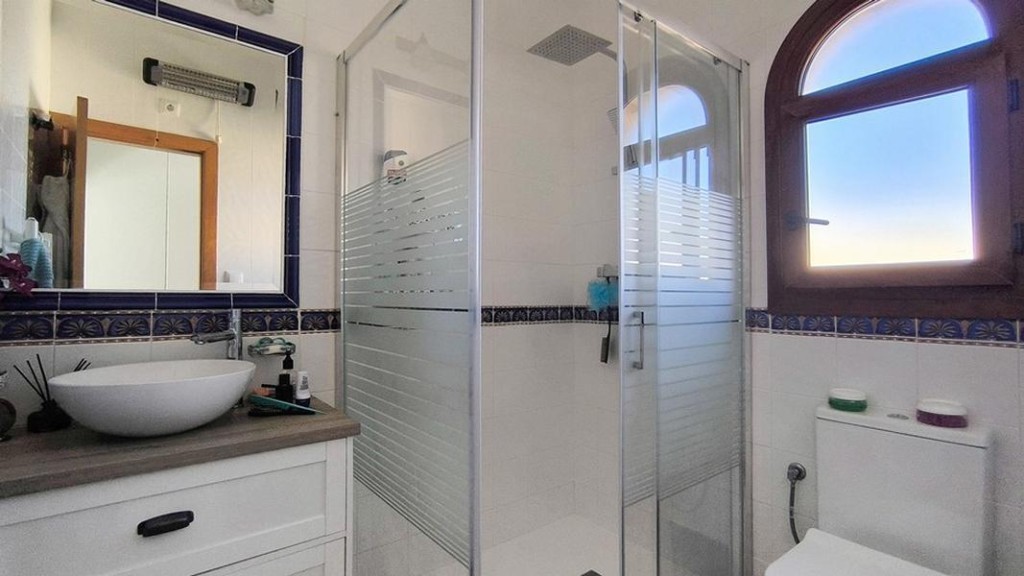 Venta de villa en Algorfa, de 122m2 con 3 dormitorios y 2 ba - foto 26