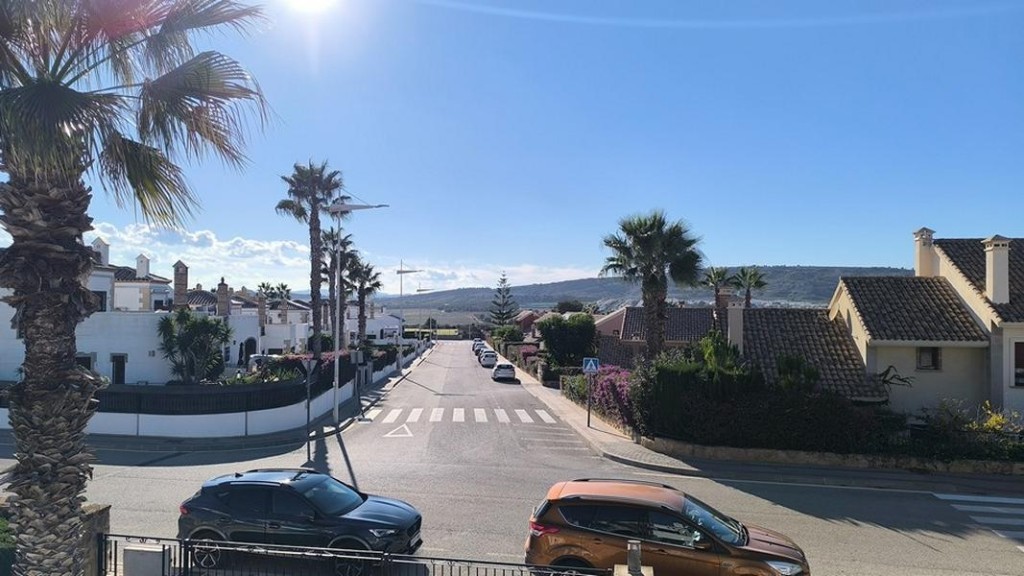 Venta de villa en Algorfa, de 122m2 con 3 dormitorios y 2 ba - foto 30