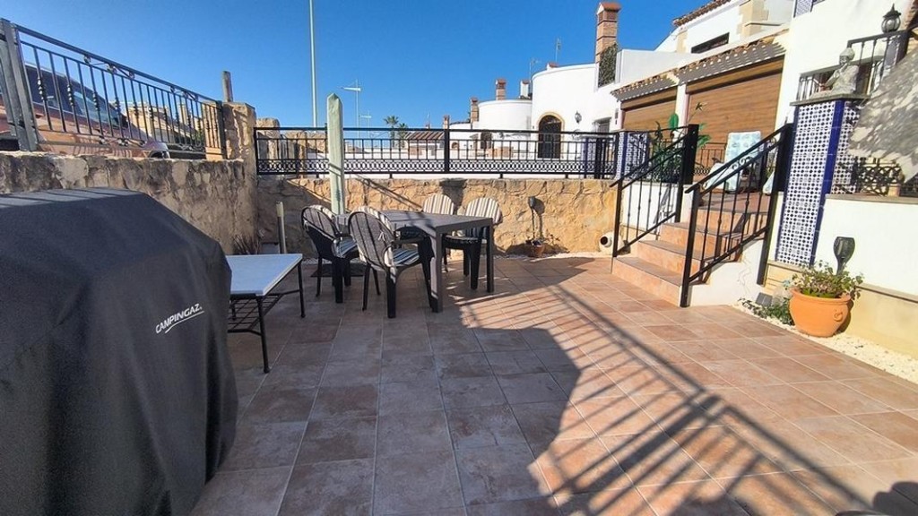Venta de villa en Algorfa, de 122m2 con 3 dormitorios y 2 ba - foto 34