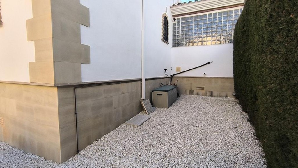 Venta de villa en Algorfa, de 122m2 con 3 dormitorios y 2 ba - foto 37