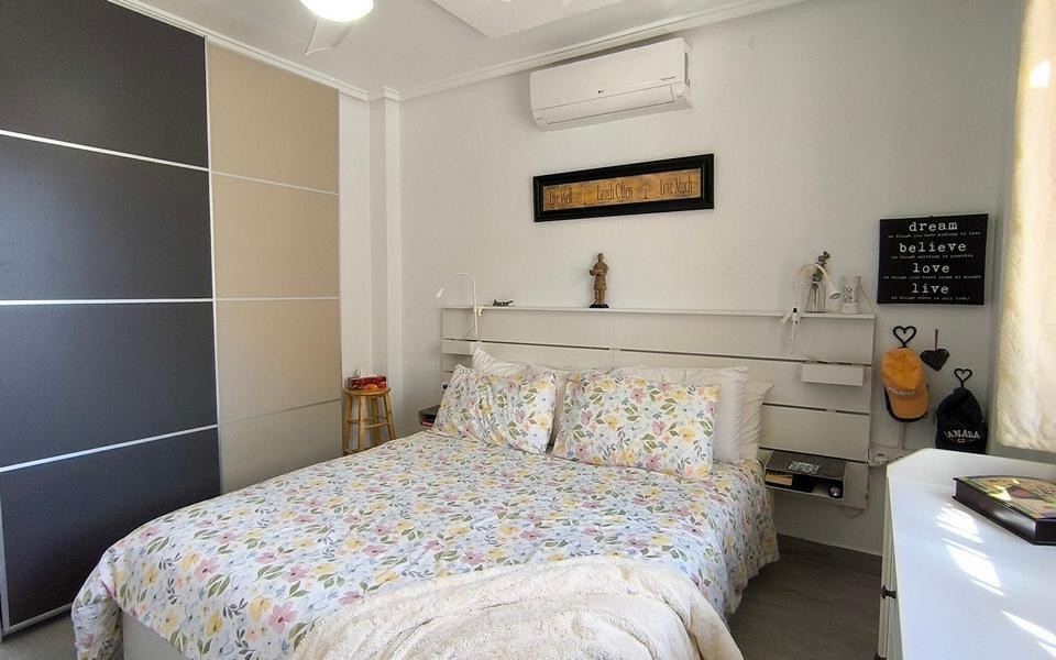 Venta de villa en Ciudad quesada, de 182m2 con 4 dormitorios - foto 20