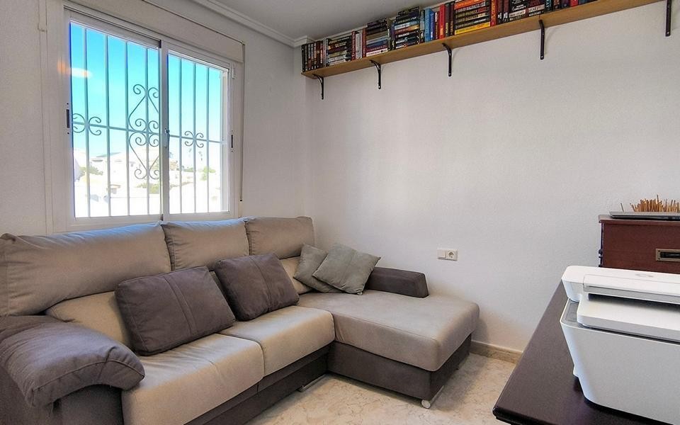 Venta de villa en Ciudad quesada, de 182m2 con 4 dormitorios - foto 24