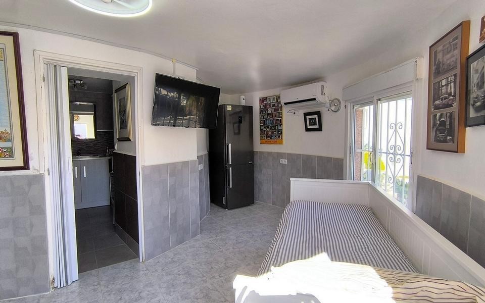 Venta de villa en Ciudad quesada, de 182m2 con 4 dormitorios - foto 30