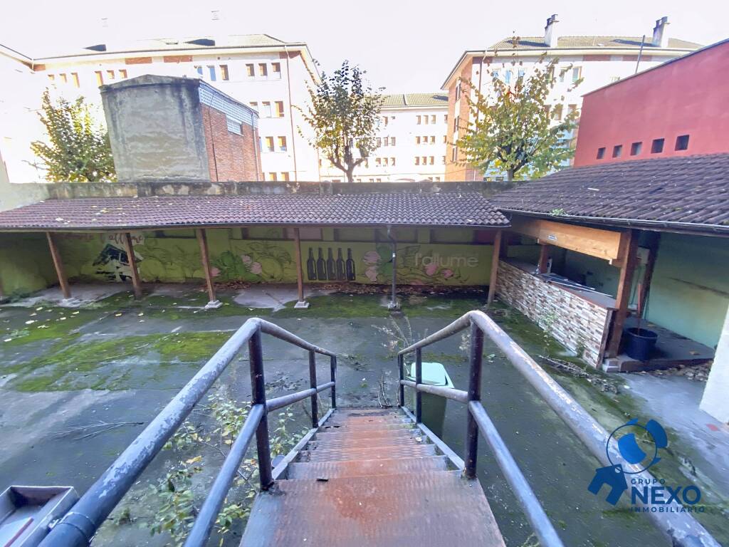 Local de hostelería con gran terraza y barbacoa en El Reboll - foto 14